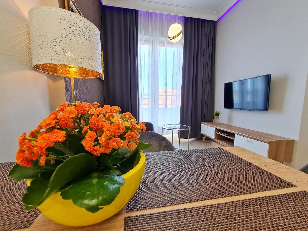 슈비노우이스쳬 Visit Baltic - Platan Tower Victoria 아파트 외부 사진